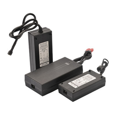 Συσκευές μπαταρίας λιθίου Lifepo4 12.6V 14.6V 42V 48V Φορτιστή για Drone E Bike